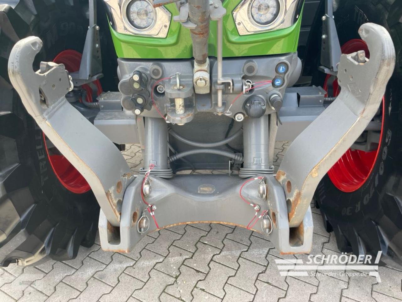 Traktor del tipo Fendt 828 VARIO S4 PROFI PLUS, Gebrauchtmaschine In Wildeshausen (Immagine 10)