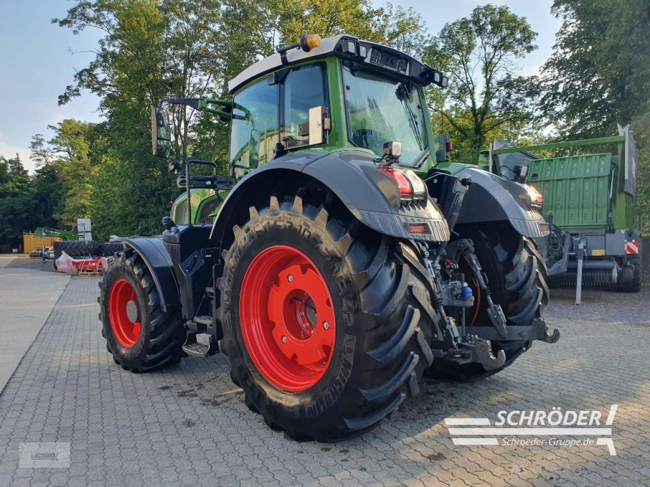 Traktor Türe ait Fendt 828 VARIO S4 PROFI PLUS, Gebrauchtmaschine içinde Völkersen (resim 4)