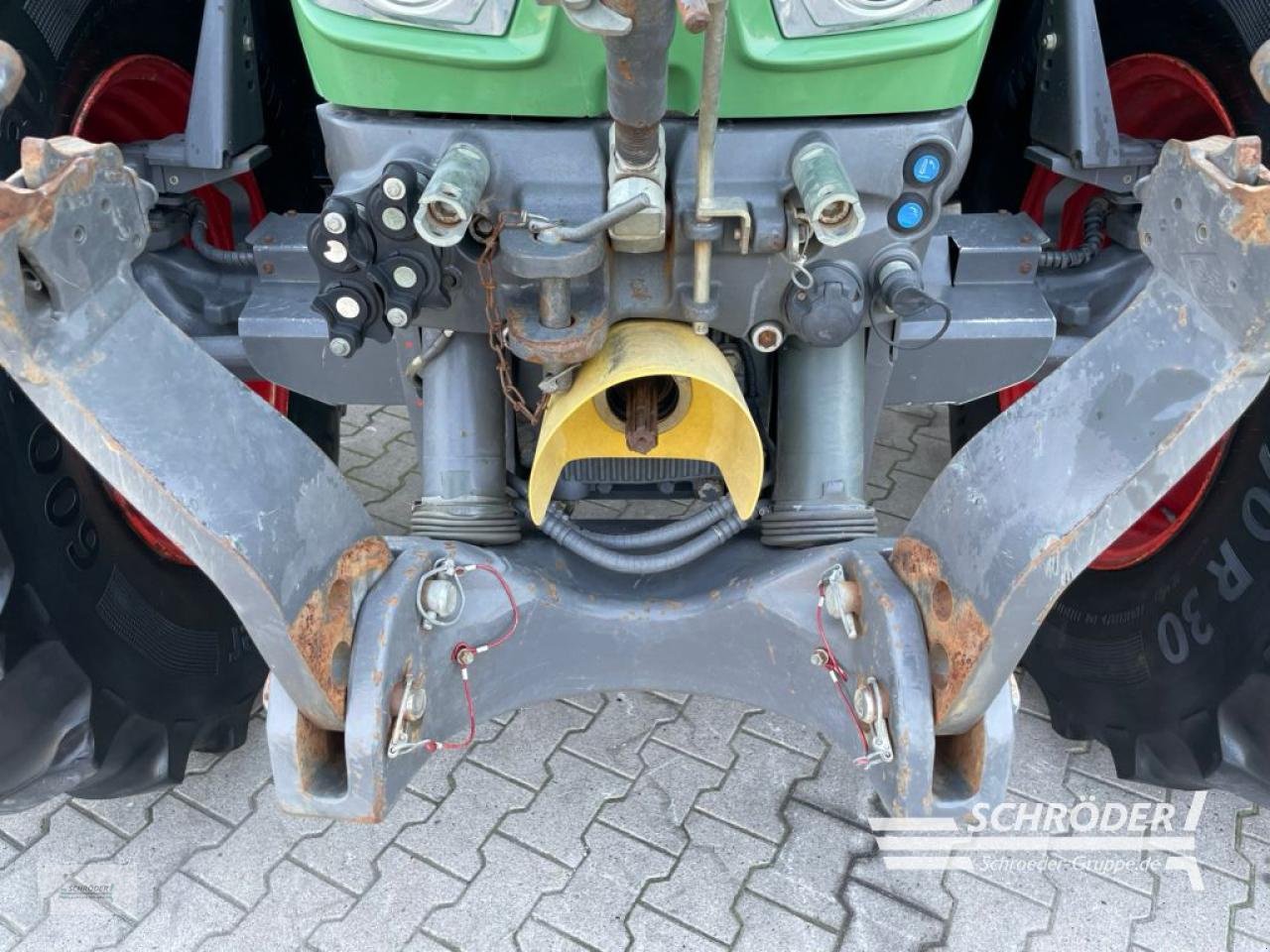 Traktor του τύπου Fendt 828 VARIO S4 PROFI PLUS, Gebrauchtmaschine σε Wildeshausen (Φωτογραφία 8)