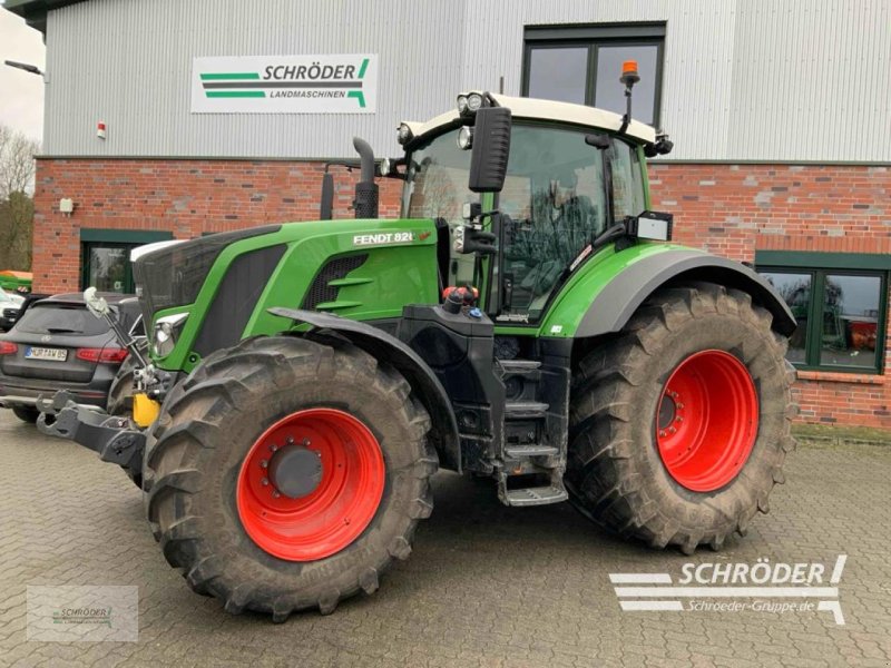 Traktor van het type Fendt 828 VARIO S4 PROFI PLUS, Gebrauchtmaschine in Friedland (Foto 1)