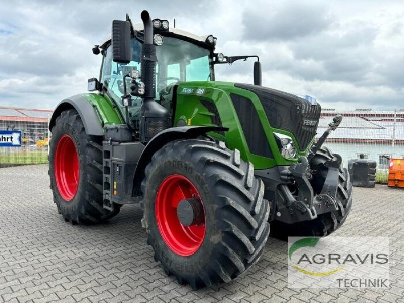 Traktor van het type Fendt 828 VARIO S4 PROFI PLUS, Gebrauchtmaschine in Olfen (Foto 2)