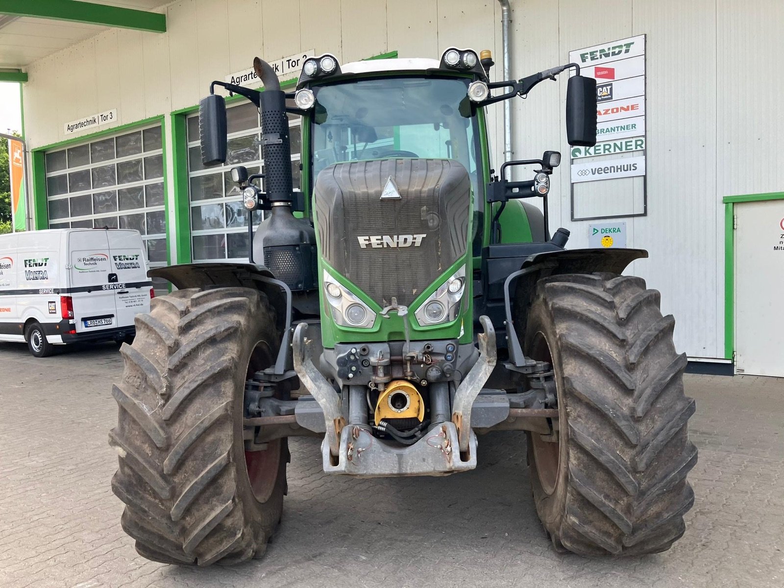 Traktor tipa Fendt 828 Vario S4 Profi Plus, Gebrauchtmaschine u Bützow (Slika 3)