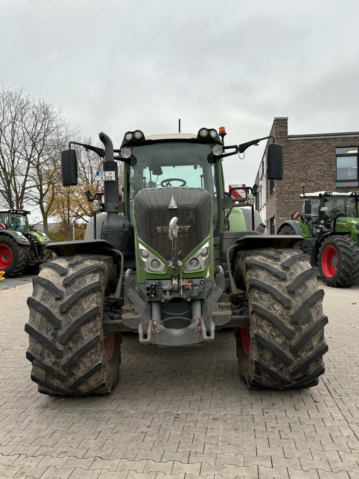 Traktor Türe ait Fendt 828 Vario S4 Profi Plus, Gebrauchtmaschine içinde Bad Oldesloe (resim 10)