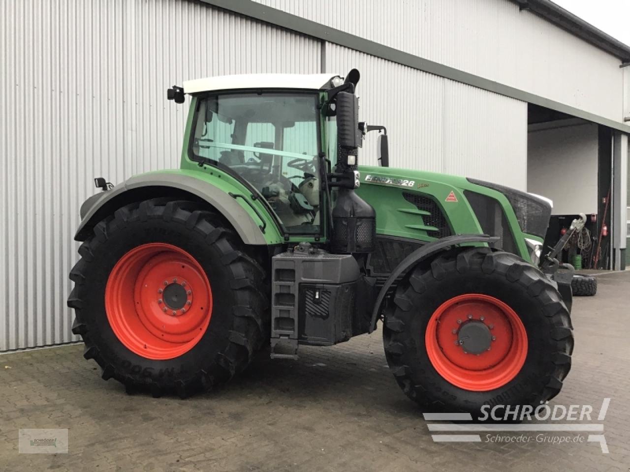 Traktor des Typs Fendt 828 VARIO S4 PROFI, Gebrauchtmaschine in Lastrup (Bild 2)