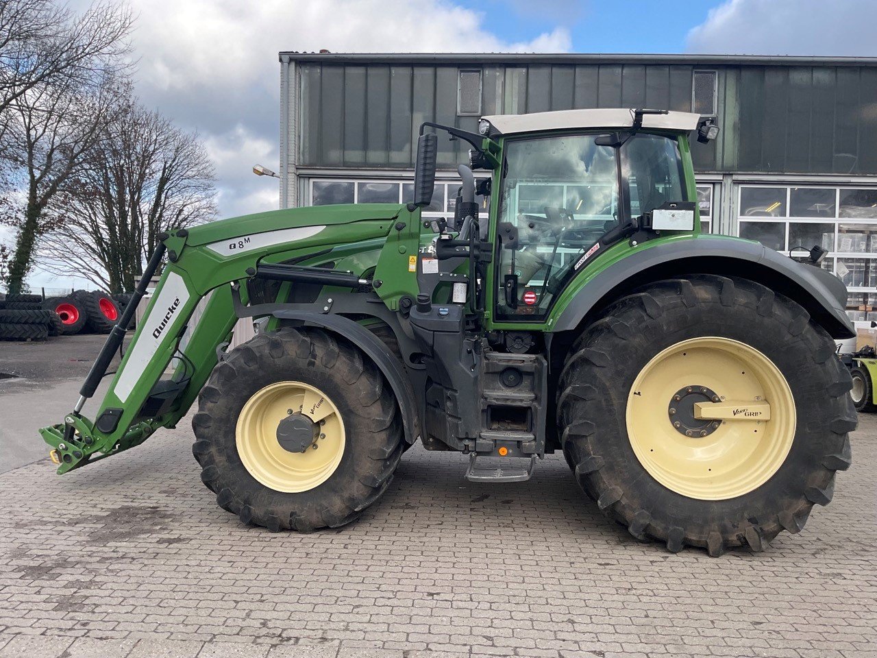 Traktor des Typs Fendt 828 Vario S4 ProfiPlus, Gebrauchtmaschine in Itzehoe (Bild 3)