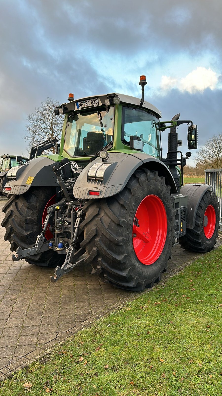 Traktor tipa Fendt 828 Vario S4 ProfiPlus, Gebrauchtmaschine u Husum (Slika 2)