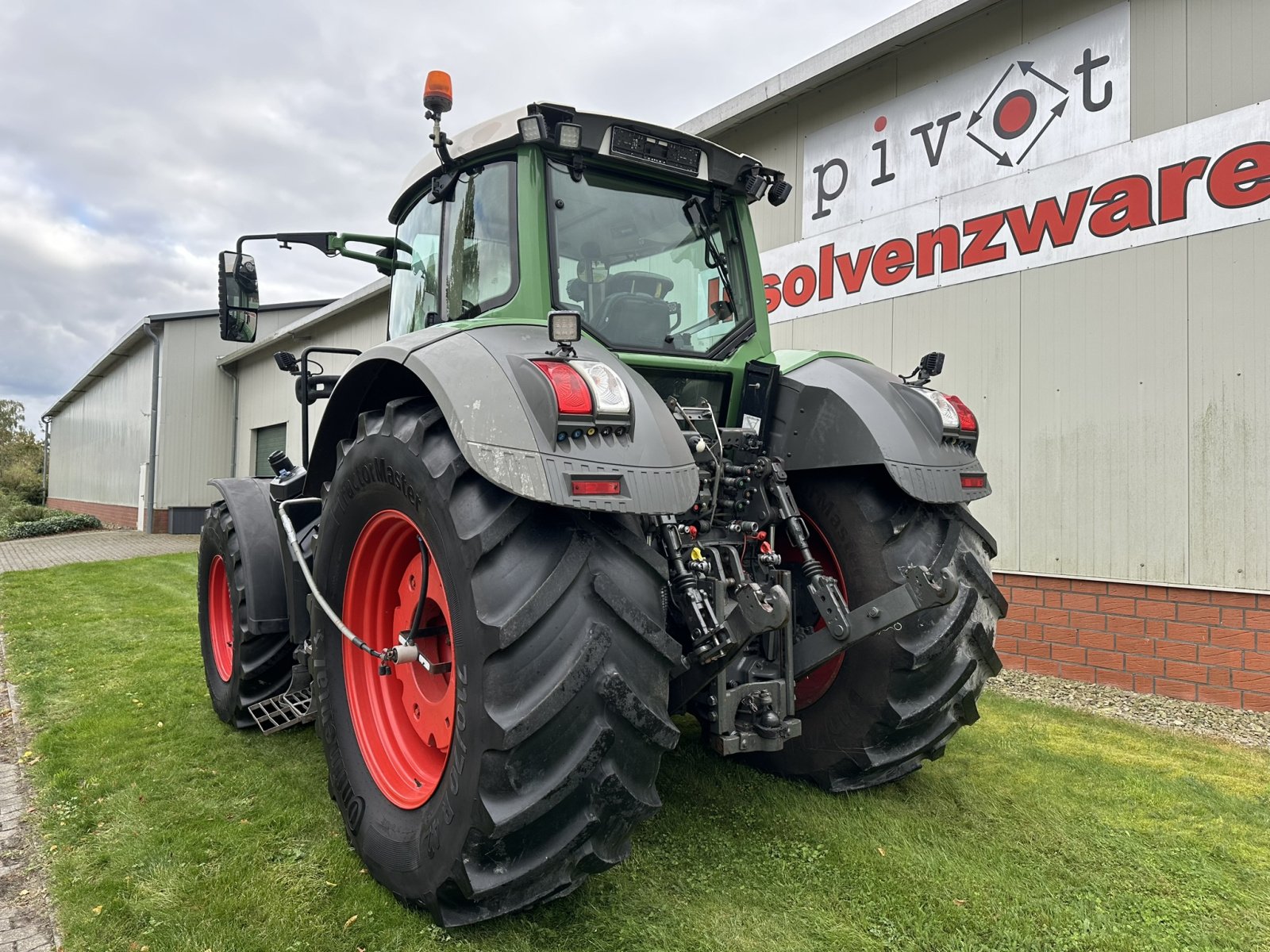 Traktor van het type Fendt 828 Vario S4 ProfiPlus, Gebrauchtmaschine in Wagenfeld (Foto 15)