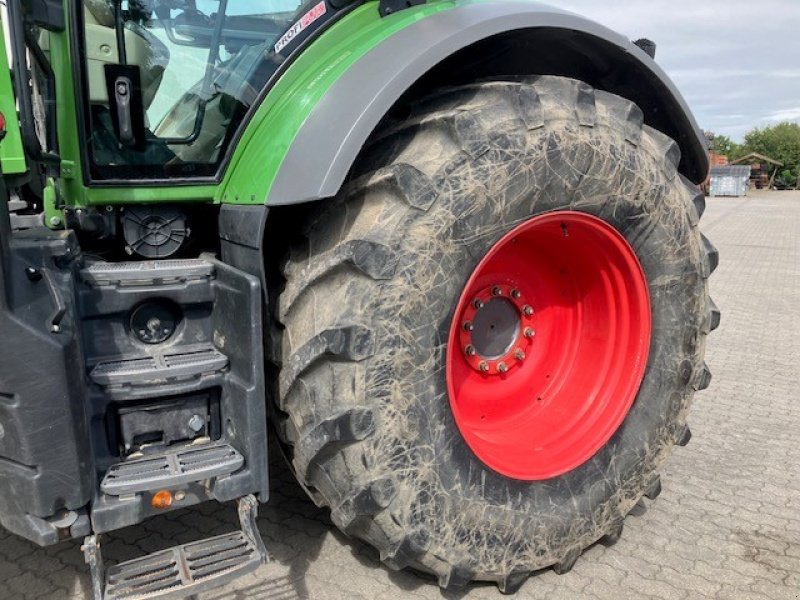 Traktor of the type Fendt 828 Vario S4 ProfiPlus, Gebrauchtmaschine in Gera (Picture 7)