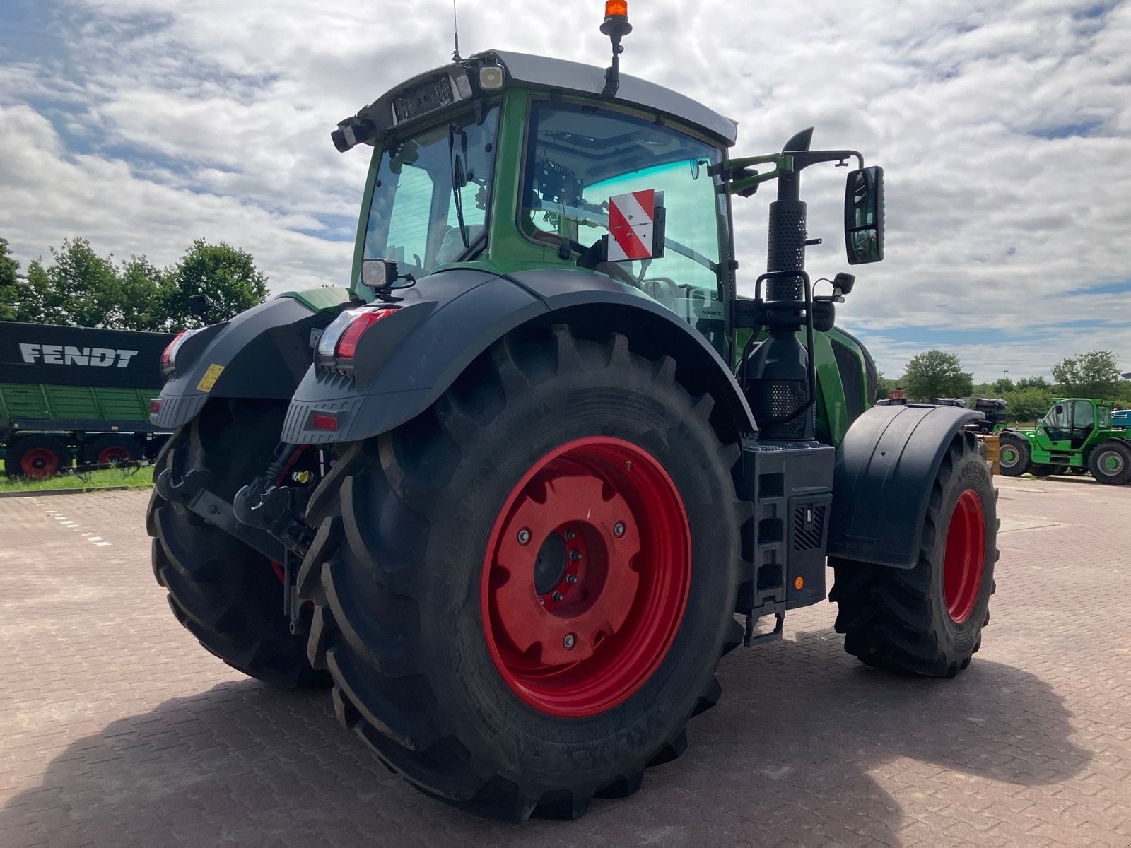 Traktor типа Fendt 828 Vario S4 Vario Profi Plus, Gebrauchtmaschine в Bad Oldesloe (Фотография 5)