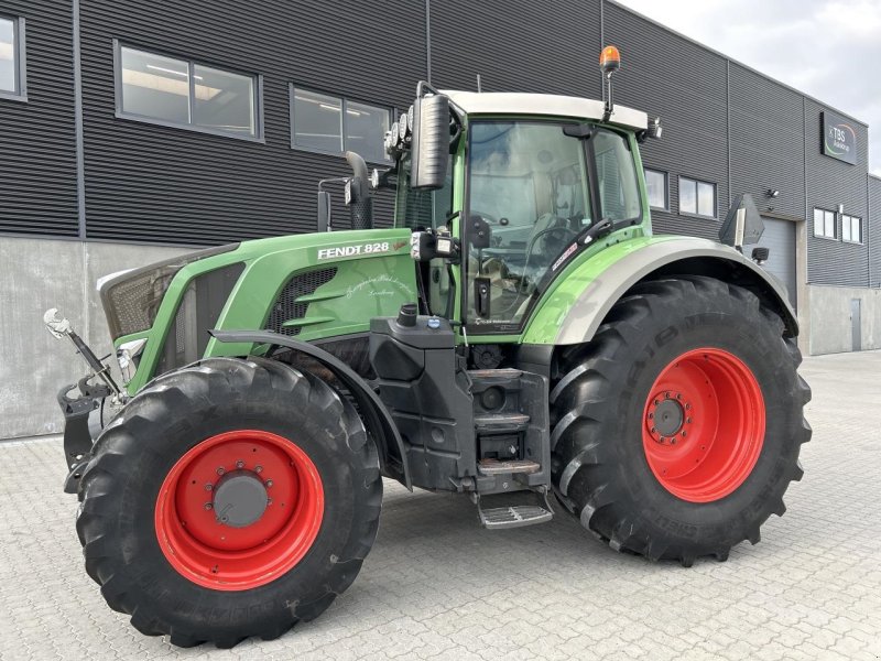 Traktor of the type Fendt 828 VARIO S4, Gebrauchtmaschine in Randers SV (Picture 1)