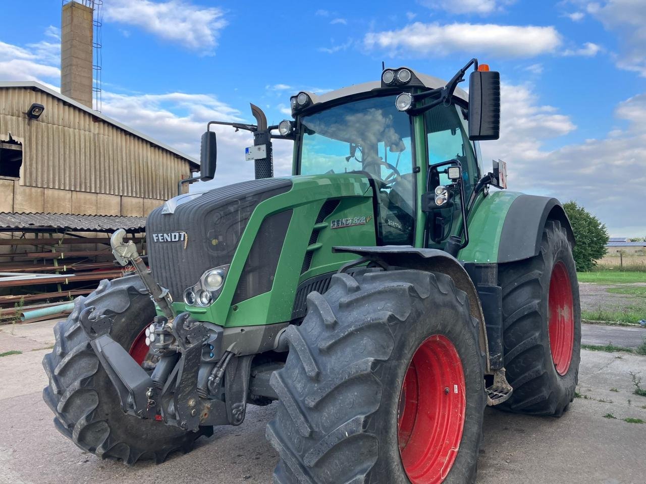 Traktor des Typs Fendt 828 Vario SCR Profi Plus RTK, Gebrauchtmaschine in Könnern (Bild 2)