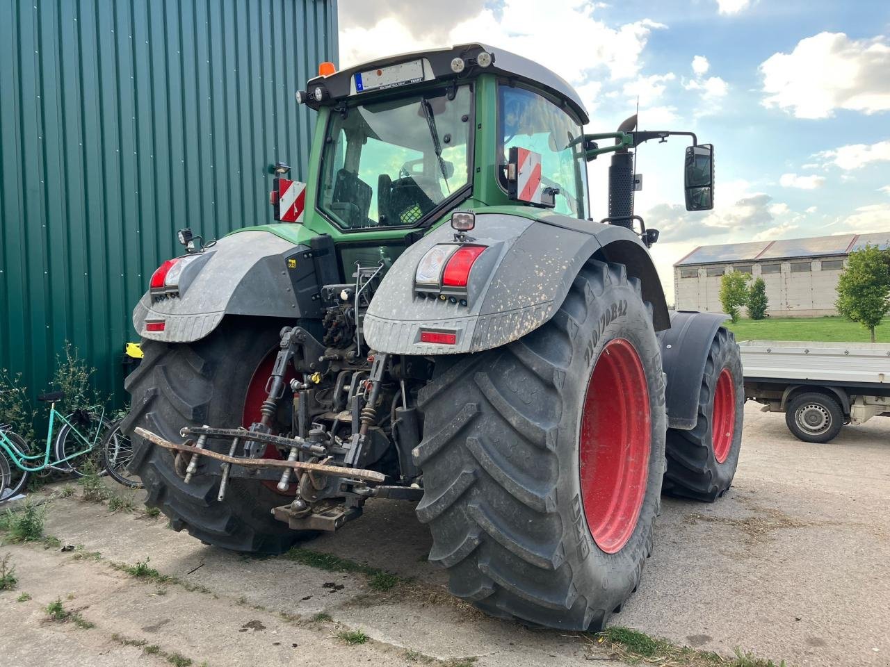 Traktor des Typs Fendt 828 Vario SCR Profi Plus RTK, Gebrauchtmaschine in Könnern (Bild 3)