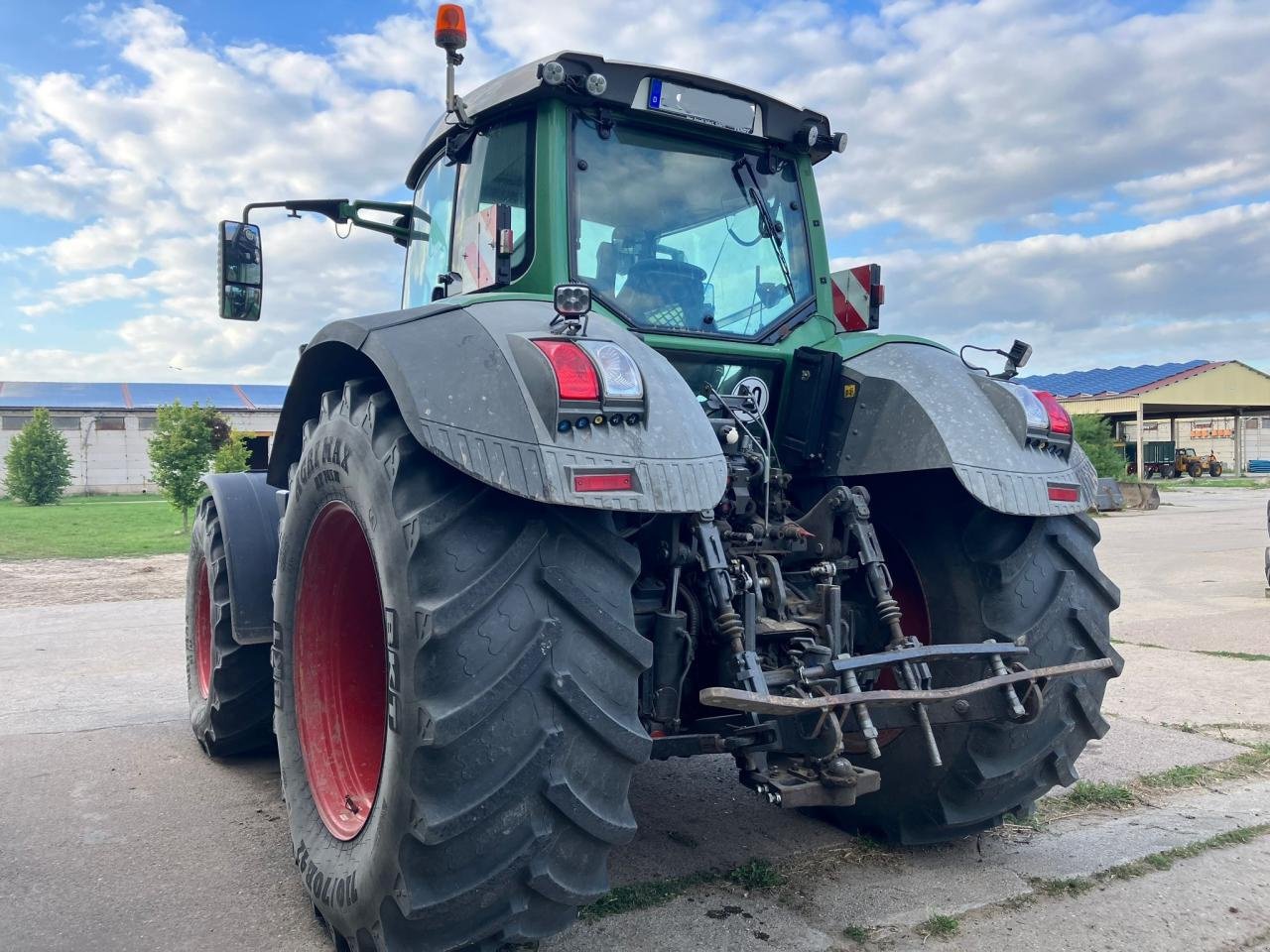 Traktor des Typs Fendt 828 Vario SCR Profi Plus RTK, Gebrauchtmaschine in Könnern (Bild 4)