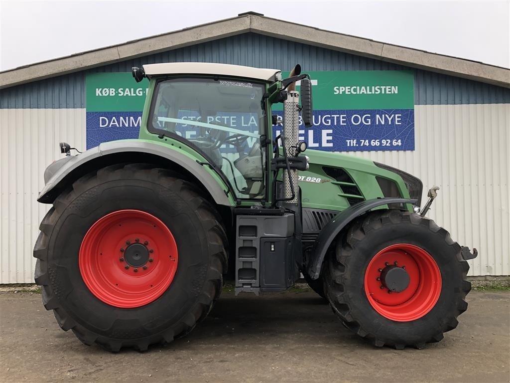 Traktor des Typs Fendt 828 Vario SCR Profi Plus, Gebrauchtmaschine in Rødekro (Bild 4)