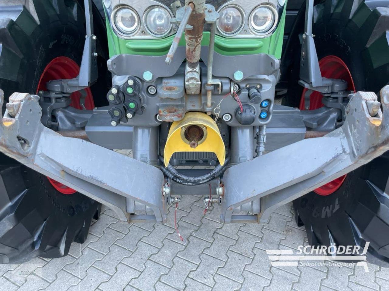 Traktor του τύπου Fendt 828 VARIO SCR PROFI PLUS, Gebrauchtmaschine σε Wildeshausen (Φωτογραφία 12)