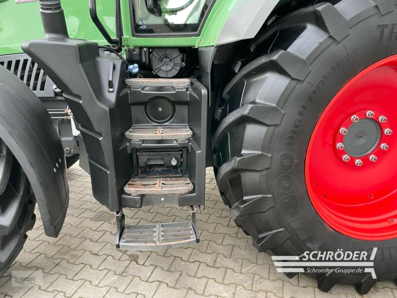 Traktor van het type Fendt 828 VARIO SCR PROFI, Gebrauchtmaschine in Wildeshausen (Foto 16)