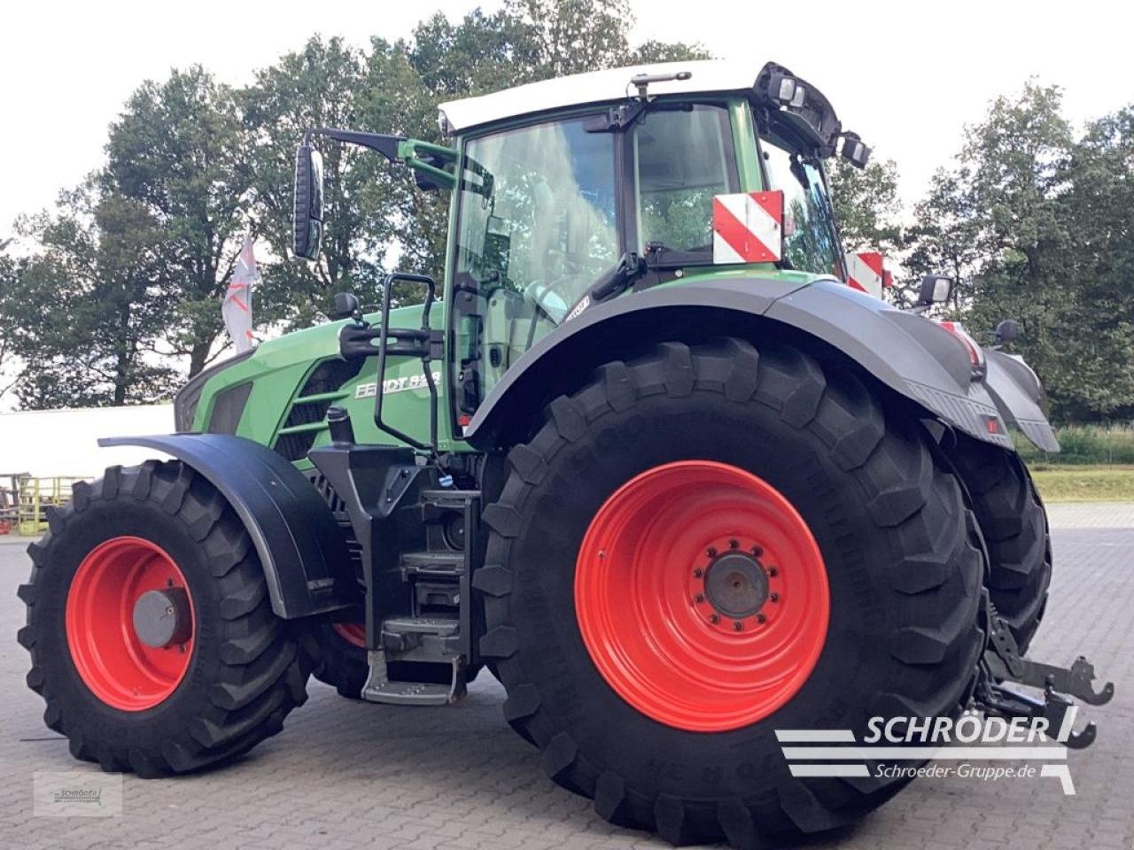 Traktor van het type Fendt 828 VARIO SCR PROFI, Gebrauchtmaschine in Lastrup (Foto 7)