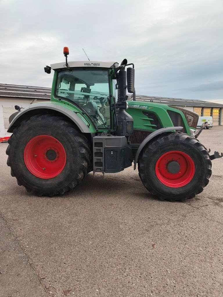 Traktor van het type Fendt 828 Vario, Gebrauchtmaschine in Mern (Foto 5)