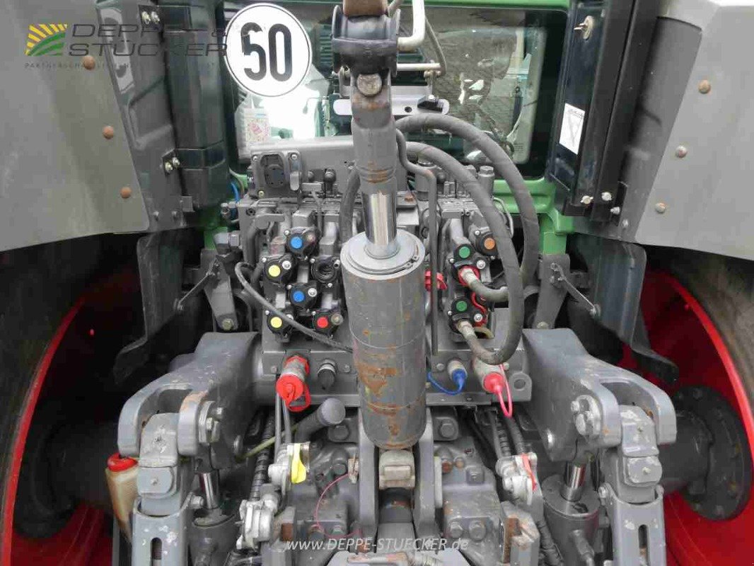 Traktor du type Fendt 828 Vario, Gebrauchtmaschine en Lauterberg/Barbis (Photo 5)