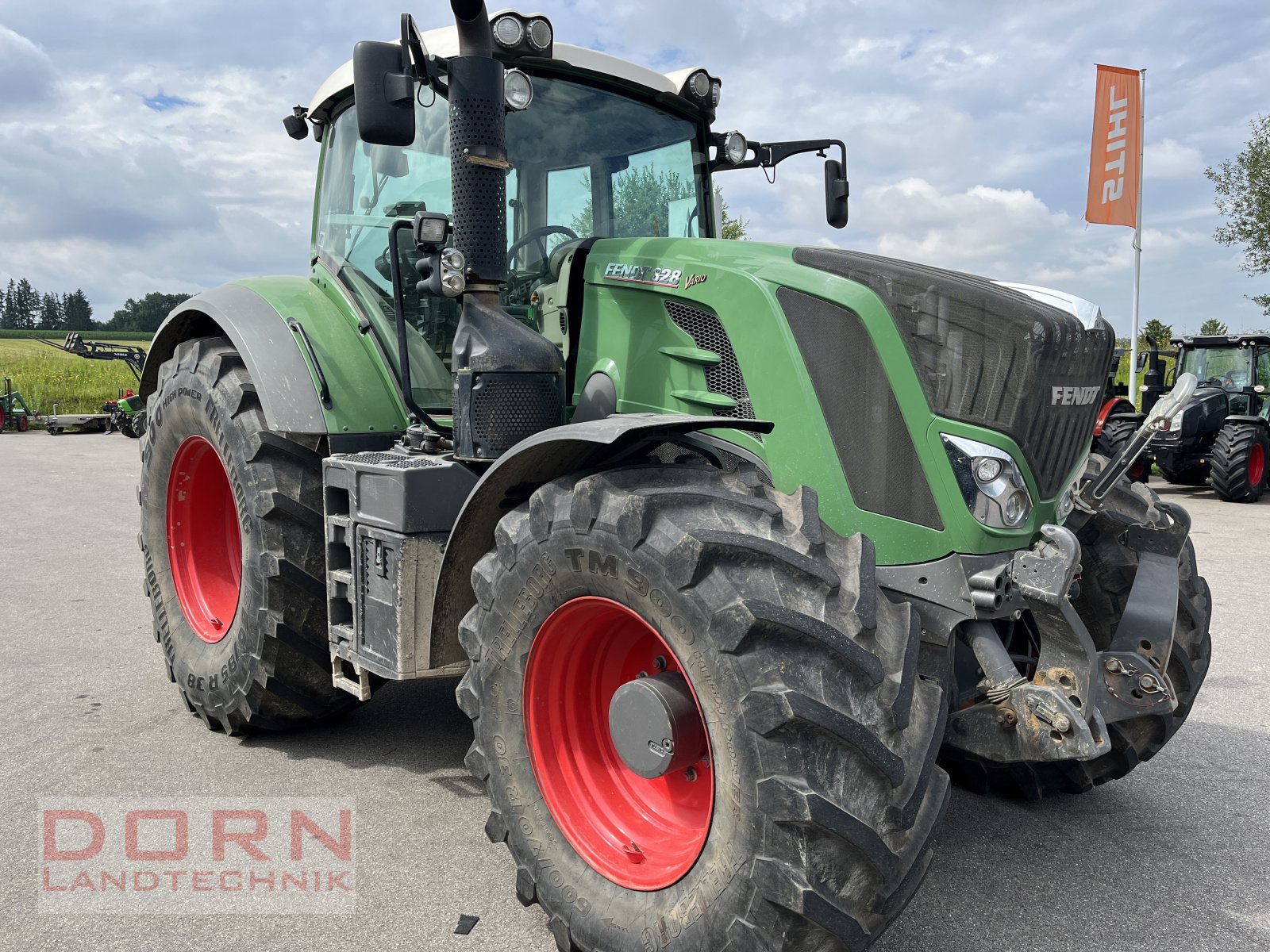 Traktor Türe ait Fendt 828 Vario, Gebrauchtmaschine içinde Schierling (resim 2)