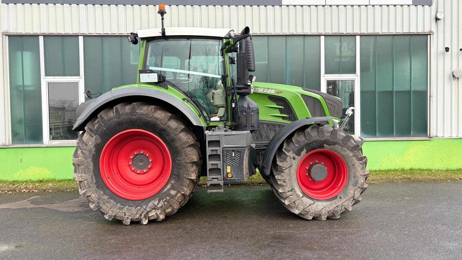 Traktor tip Fendt 828 Vario, Gebrauchtmaschine in Eutin (Poză 2)