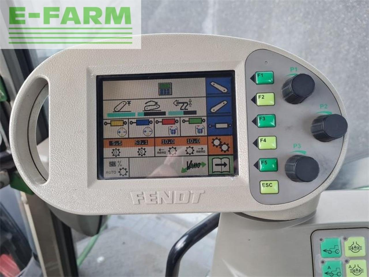 Traktor des Typs Fendt 920 vario favorit, Gebrauchtmaschine in gg VEGHEL (Bild 4)