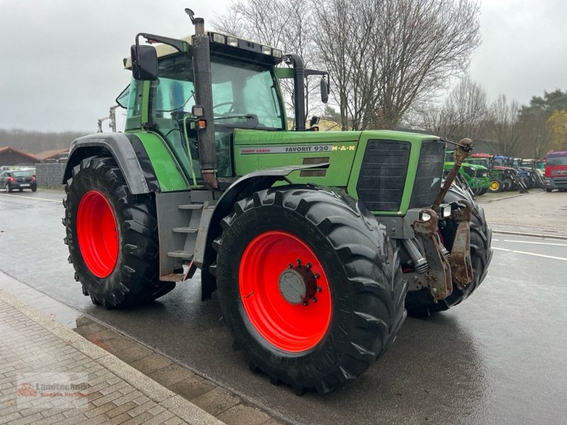 Traktor of the type Fendt 920 Vario Gen. 1, Gebrauchtmaschine in Marl (Picture 8)