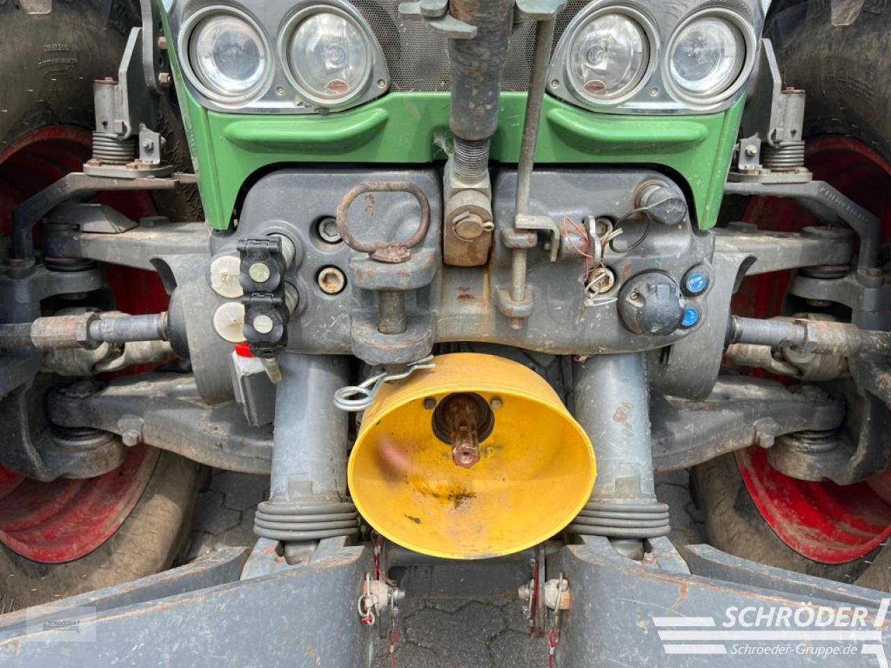 Traktor van het type Fendt 924 VARIO SCR PROFI PLUS, Gebrauchtmaschine in Wildeshausen (Foto 17)