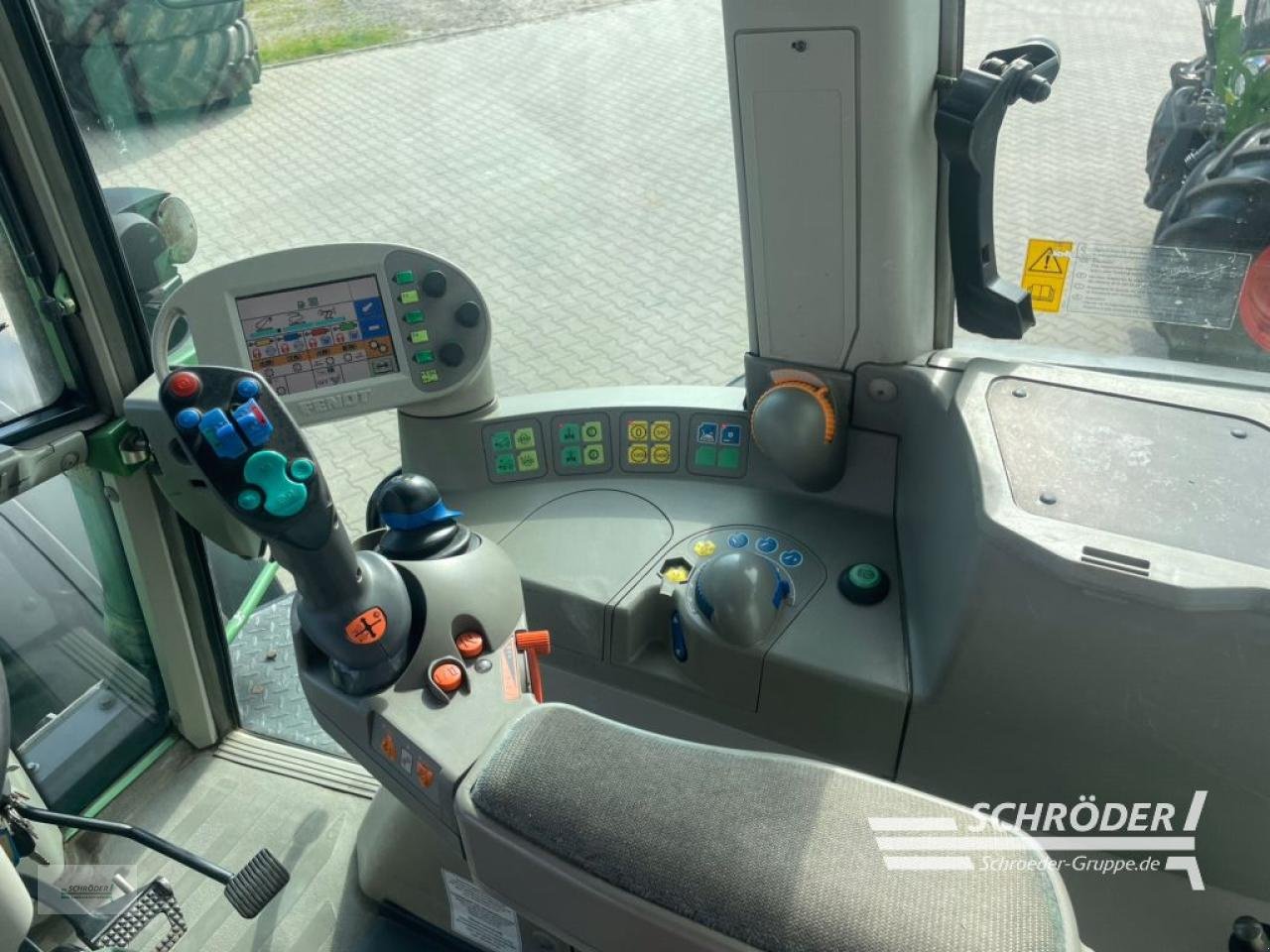 Traktor del tipo Fendt 926 VARIO TMS, Gebrauchtmaschine In Wildeshausen (Immagine 19)