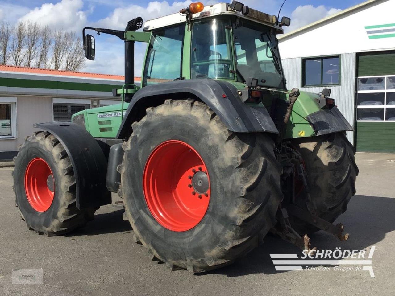 Traktor des Typs Fendt 926, Gebrauchtmaschine in Penzlin (Bild 3)