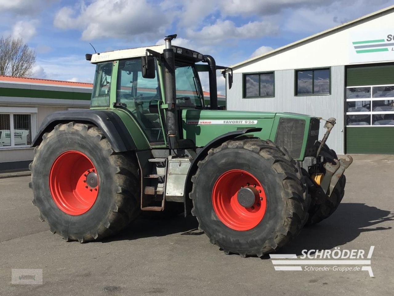 Traktor des Typs Fendt 926, Gebrauchtmaschine in Penzlin (Bild 10)