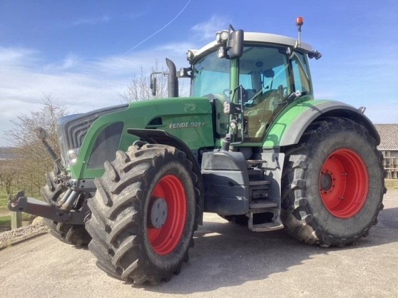 Traktor of the type Fendt 927 Vario PROFI Comfort frontlift, Gebrauchtmaschine in Ringe (Picture 1)