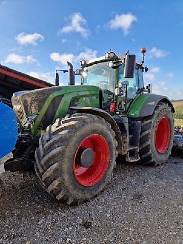 Traktor of the type Fendt 930 PROFI PLUS S4, Gebrauchtmaschine in PEYROLE (Picture 1)