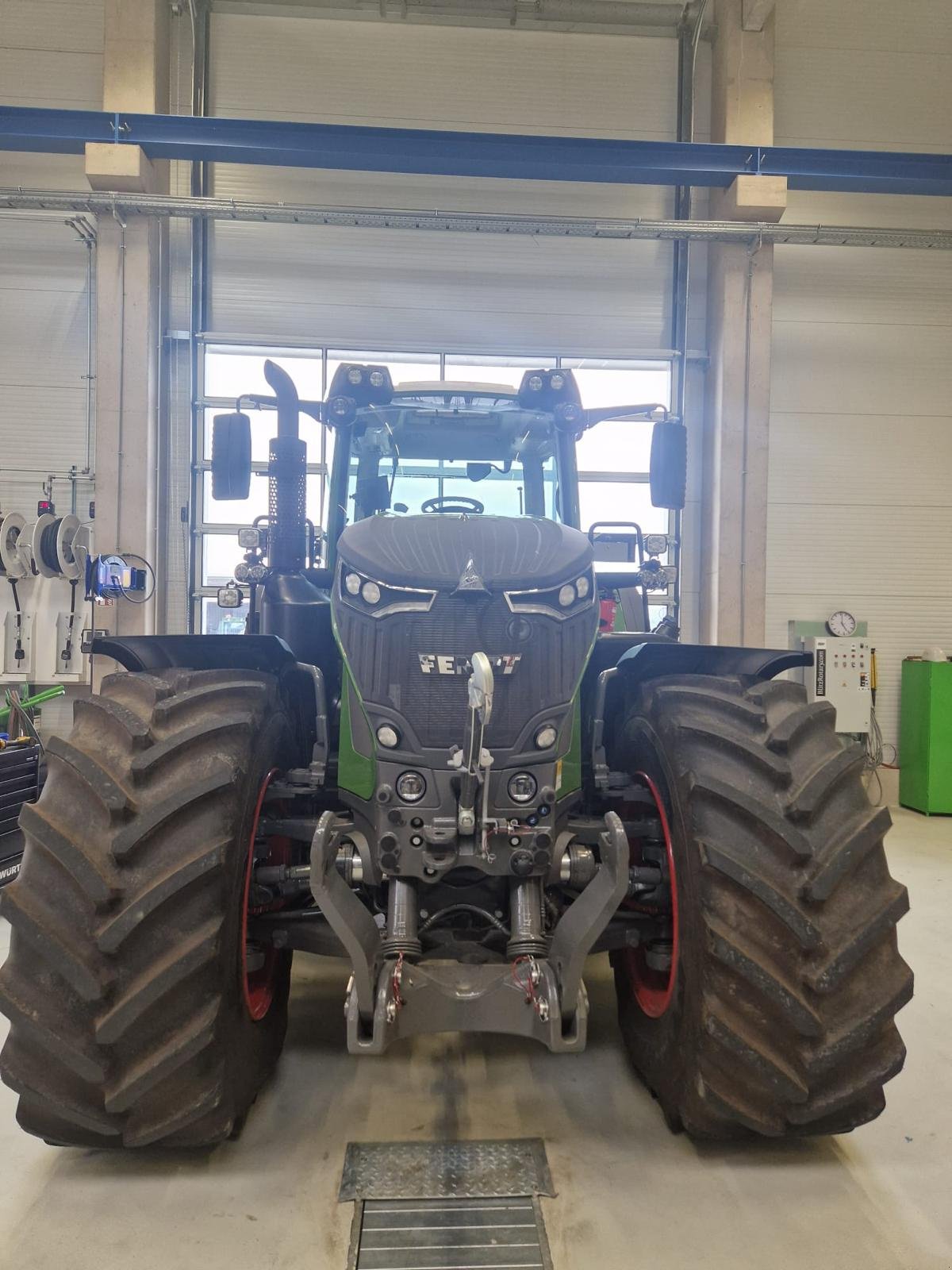 Traktor of the type Fendt 930 Vario Gen7 Power+ Setting2, Gebrauchtmaschine in Werther (Picture 2)