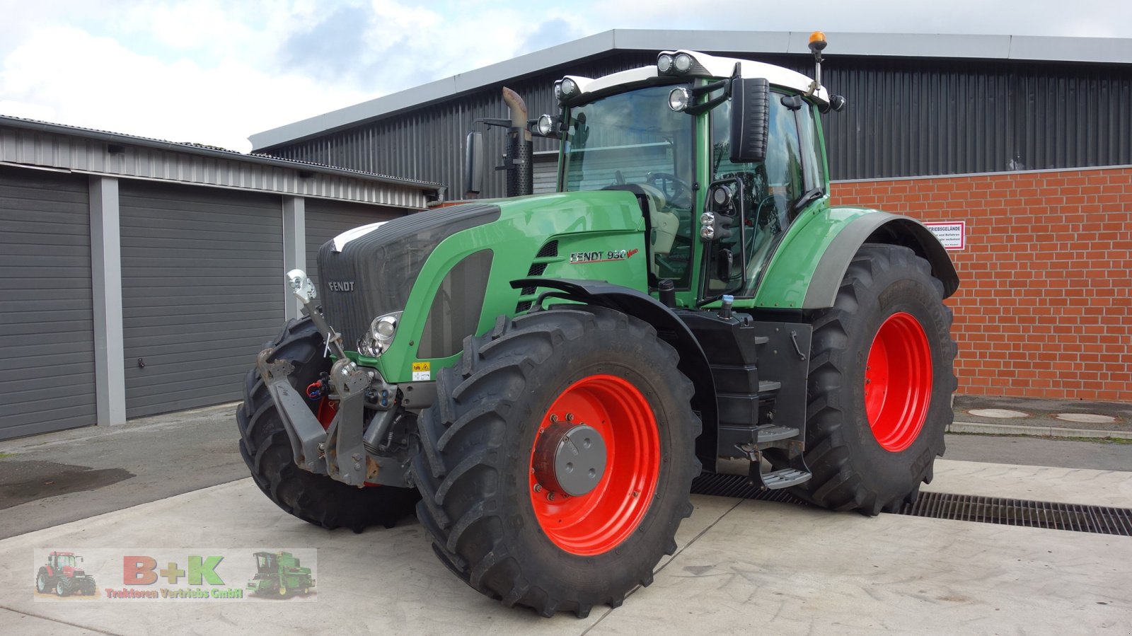 Traktor типа Fendt 930 Vario ProfiPlus, Gebrauchtmaschine в Kettenkamp (Фотография 1)