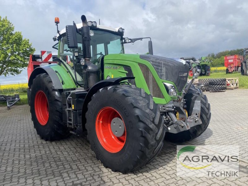 Traktor of the type Fendt 930 VARIO S4 PROFI PLUS, Gebrauchtmaschine in Barsinghausen-Göxe (Picture 1)