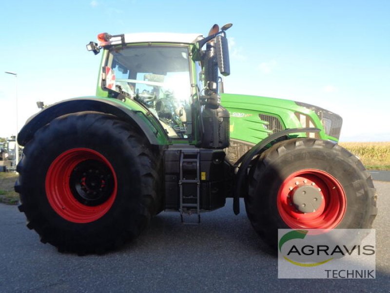 Traktor of the type Fendt 930 VARIO S4 PROFI PLUS, Gebrauchtmaschine in Nartum (Picture 7)