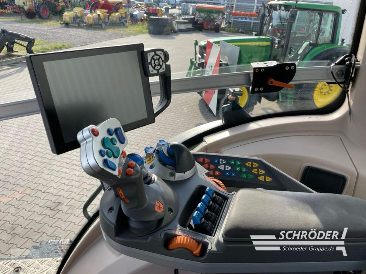 Traktor del tipo Fendt 930 VARIO S4 PROFI PLUS, Gebrauchtmaschine In Wildeshausen (Immagine 12)