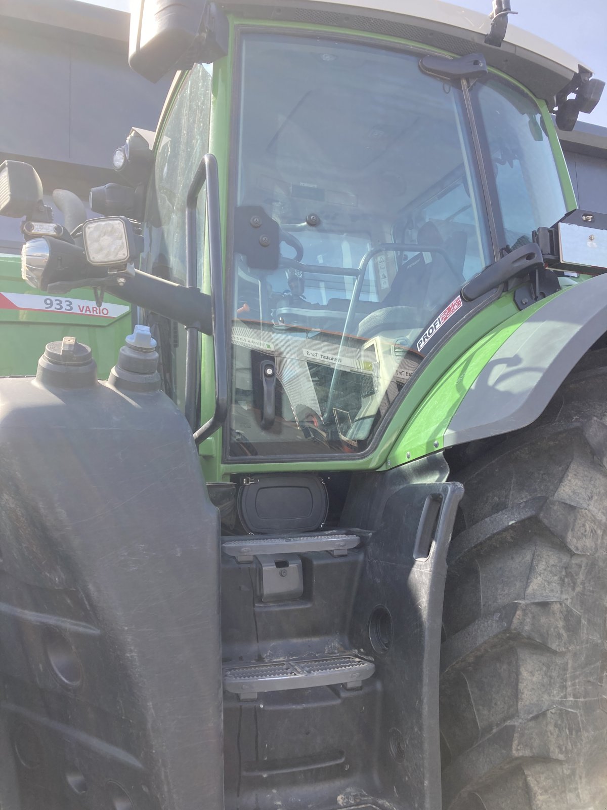 Traktor Türe ait Fendt 933 Vario Gen 6 Profi Plus, Gebrauchtmaschine içinde Wülfershausen an der Saale (resim 17)