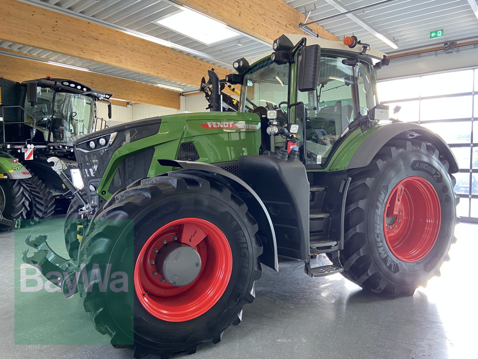 Traktor типа Fendt 933 Vario Gen 7 Profi Plus mit Gewährleistung 05/2025, Gebrauchtmaschine в Bamberg (Фотография 3)