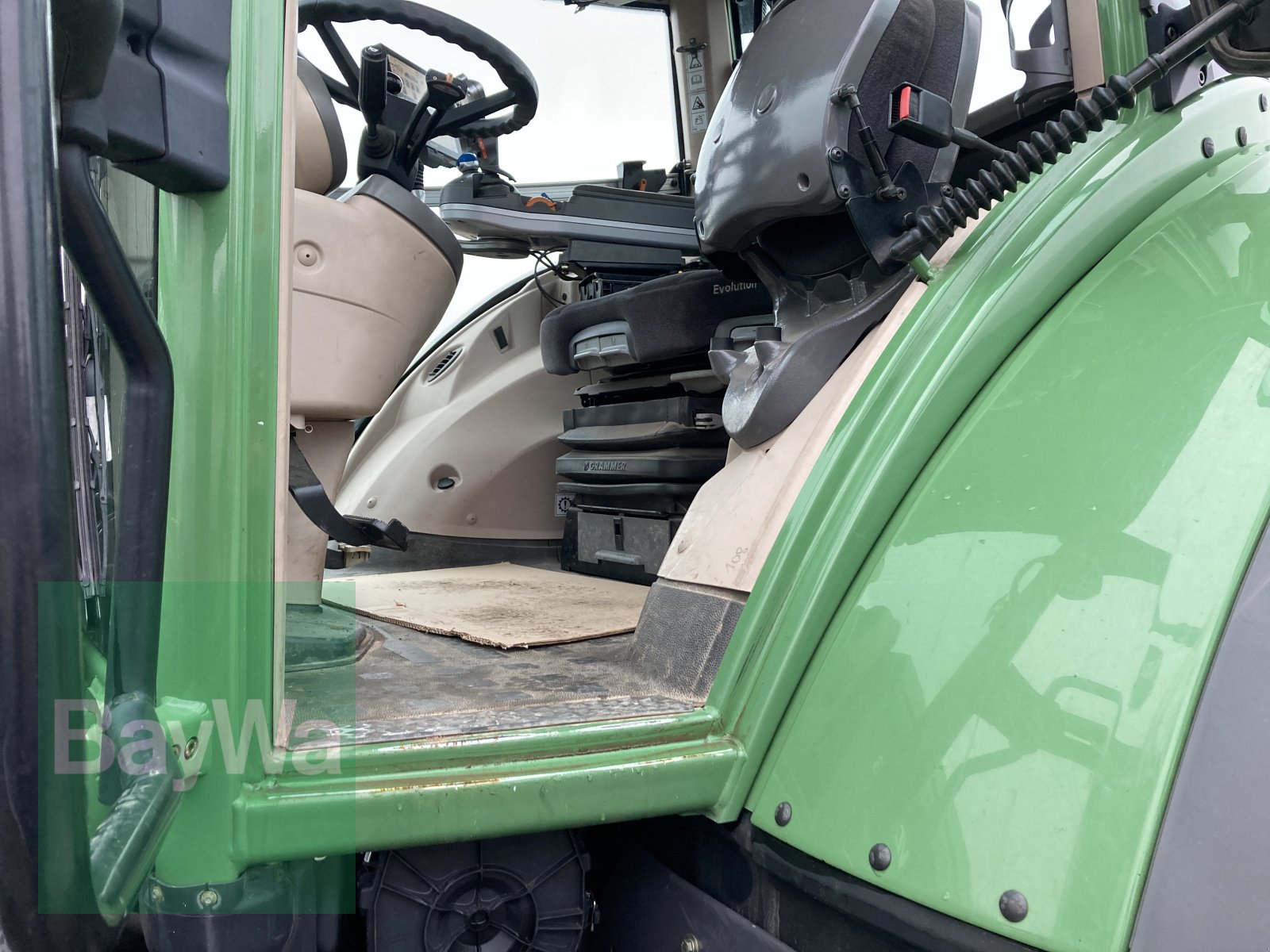 Traktor typu Fendt 933 Vario ProfiPlus S4 RTK *Motor neu*, Gebrauchtmaschine v Dinkelsbühl (Obrázok 15)