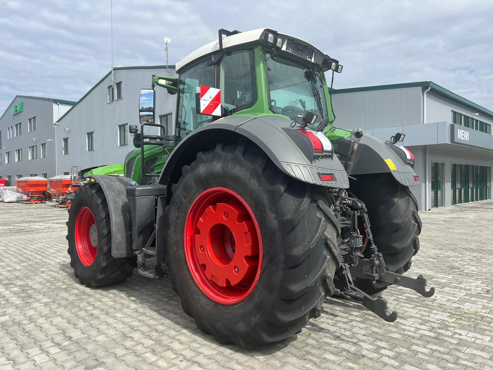 Traktor типа Fendt 933 Vario S4 Power, Gebrauchtmaschine в Orţişoara (Фотография 6)