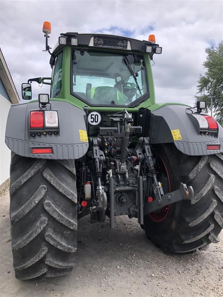 Traktor of the type Fendt 933 Vario S4 Profi Plus, Gebrauchtmaschine in Rødekro (Picture 5)