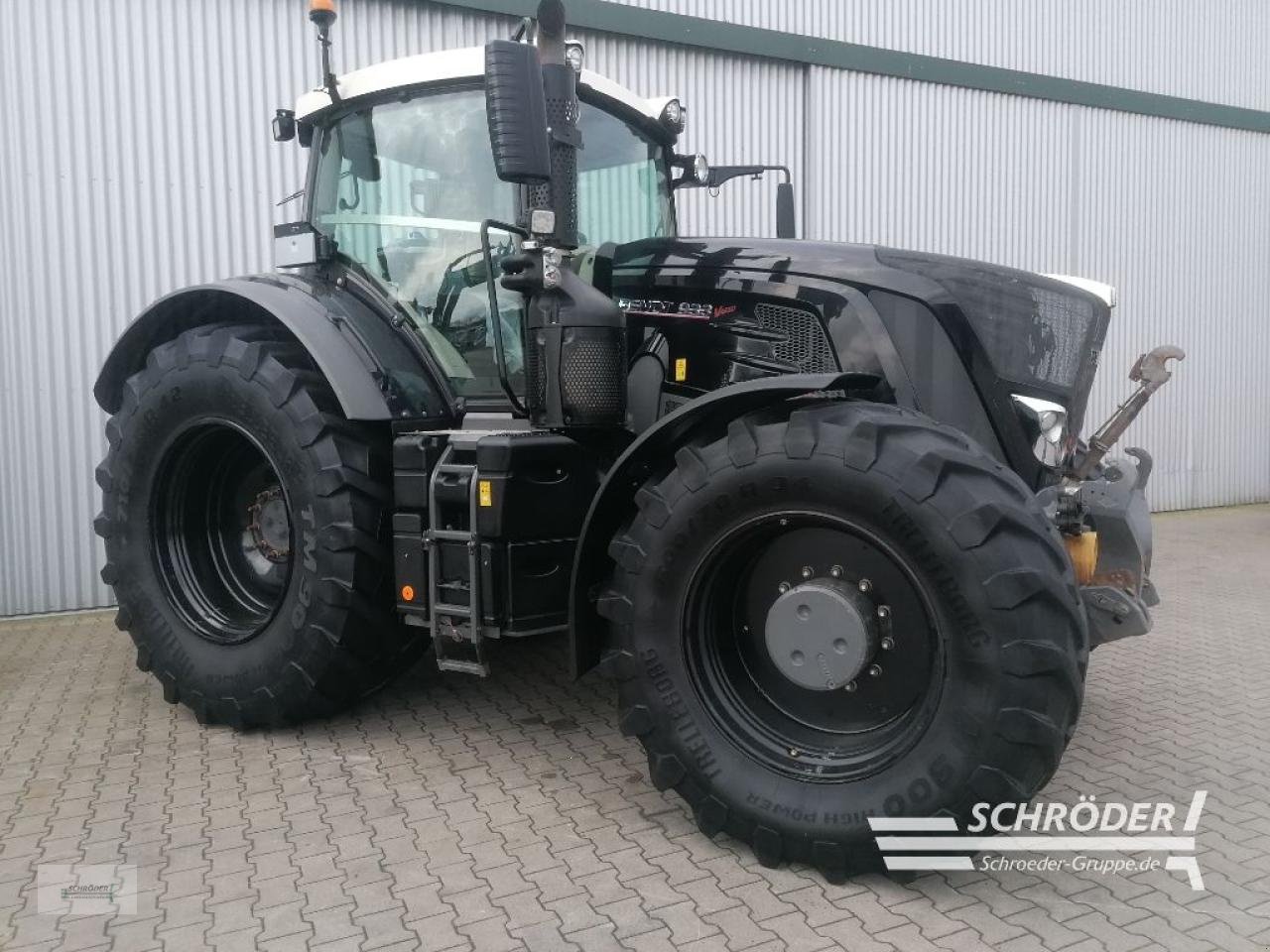 Traktor του τύπου Fendt 933 VARIO S4 PROFI PLUS, Gebrauchtmaschine σε Wildeshausen (Φωτογραφία 2)