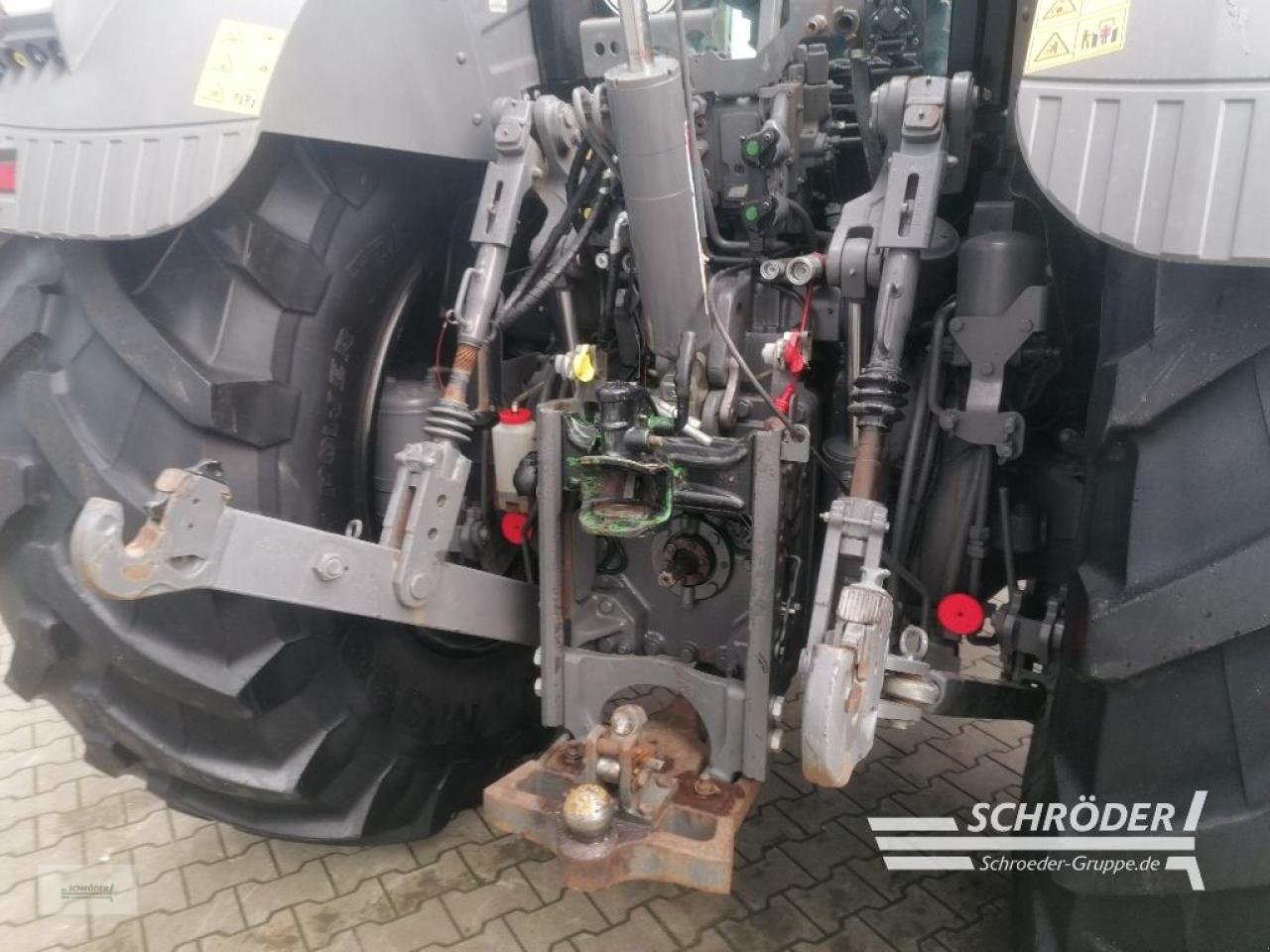 Traktor του τύπου Fendt 933 VARIO S4 PROFI PLUS, Gebrauchtmaschine σε Wildeshausen (Φωτογραφία 5)