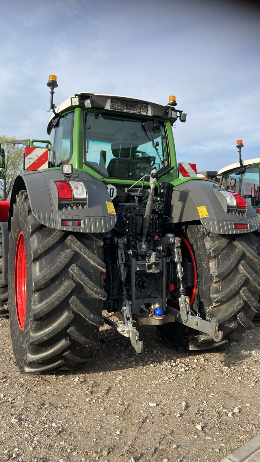 Traktor Türe ait Fendt 933 Vario S4 ProfiPlus, Gebrauchtmaschine içinde Lohe-Rickelshof (resim 8)