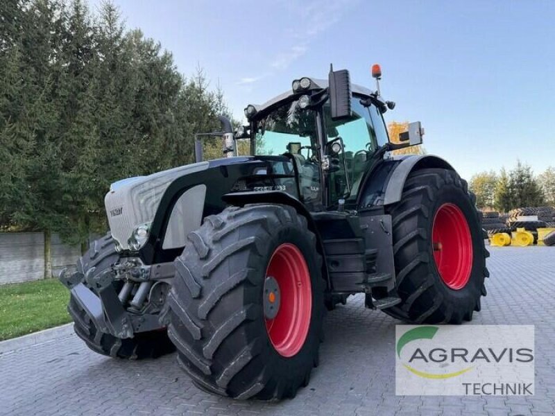 Traktor типа Fendt 933 VARIO SCR PROFI PLUS, Gebrauchtmaschine в Calbe / Saale (Фотография 2)