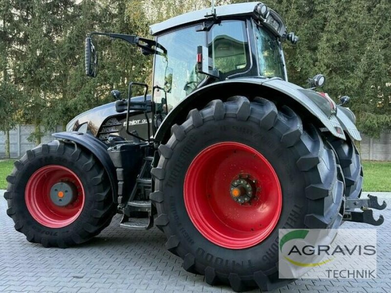 Traktor типа Fendt 933 VARIO SCR PROFI PLUS, Gebrauchtmaschine в Calbe / Saale (Фотография 4)