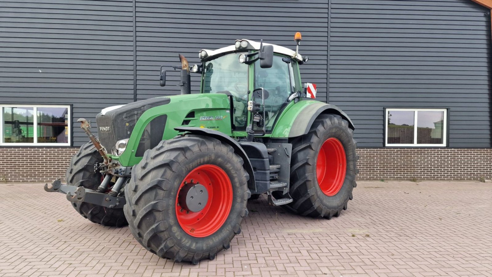 Traktor van het type Fendt 933 Vario, Gebrauchtmaschine in Wapenveld (Foto 2)