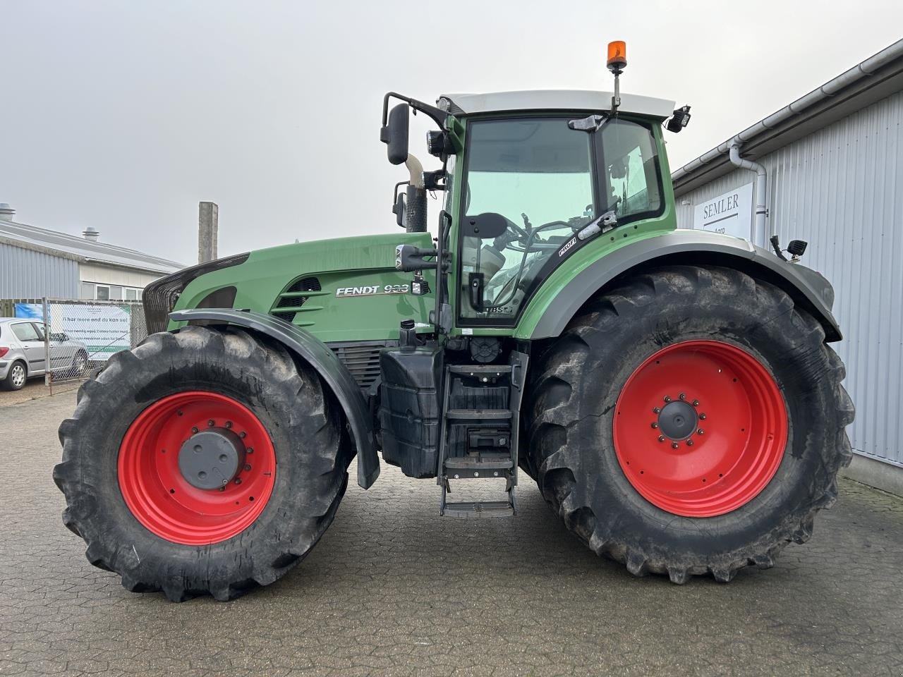 Traktor des Typs Fendt 933, Gebrauchtmaschine in Bramming (Bild 2)